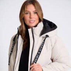 Saint & Sinners Women's White Hooded Jacket Size M